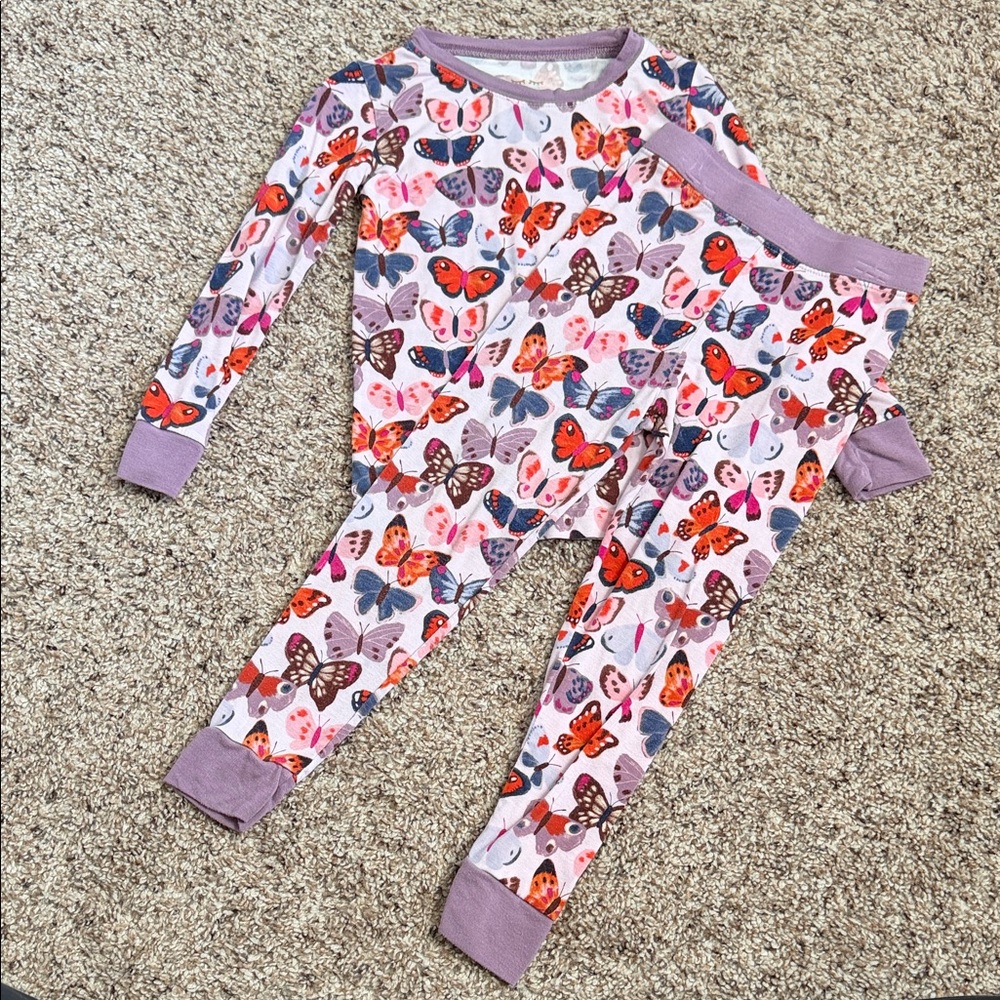 LITTLE SLEEPIES BUTTERFLY KISSES TWO PIECE PAJAMA SET